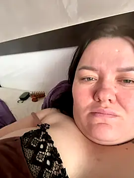 SunnyLeila2101 online show from December 2, 8:41 am