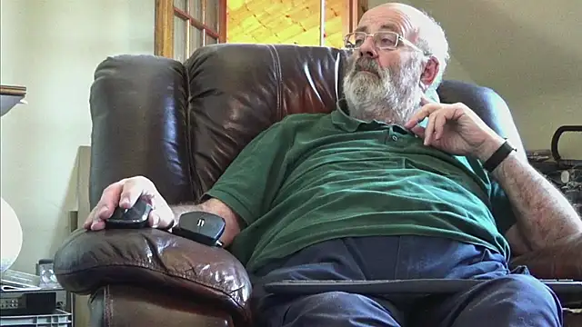 janzer13 online show from November 1, 2:08 pm