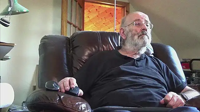 janzer13 online show from November 25, 2:39 pm