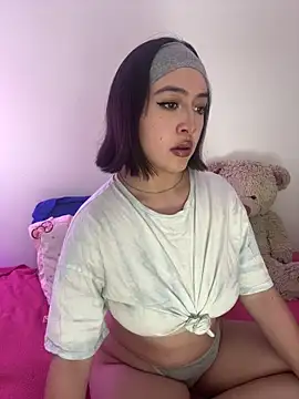 Snapshot of Sweet_Agata1 chatting on December 16, 7:41 pm Sweet Agata1 online show from December 16, 7:41 pm