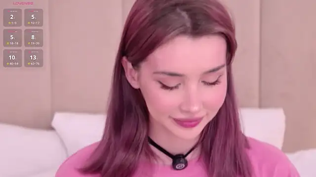 Snapshot of Nesolla chatting on November 22, 12:26 pm Nesolla online show from November 22, 12:26 pm