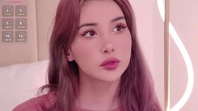 Snapshot of Nesolla chatting on November 24, 1:22 pm Nesolla online show from November 24, 1:22 pm