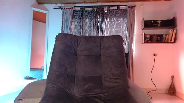 Snapshot of ArturoCardona_ chatting on May 25, 9:21 pm ArturoCardona online show from May 25, 9:21 pm