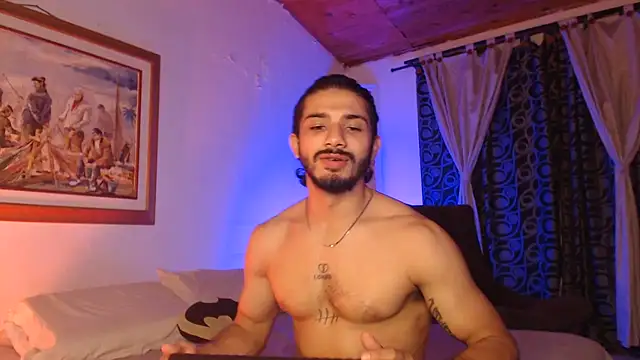 Snapshot of ArturoCardona_ chatting on June 30, 12:22 am ArturoCardona online show from June 30, 12:22 am