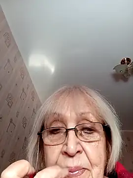 Snapshot of Anatolia5961 chatting on May 6, 4:52 am Anatolia5961 online show from May 6, 4:52 am
