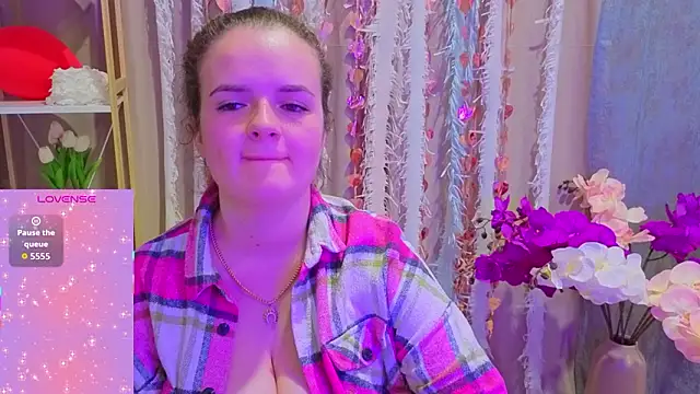 Luisa Rosee online show from March 5, 6:48 pm