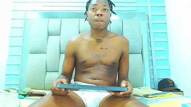 Snapshot of Black_Fire10 chatting on January 16, 7:07 pm Black Fire10 online show from January 16, 7:07 pm