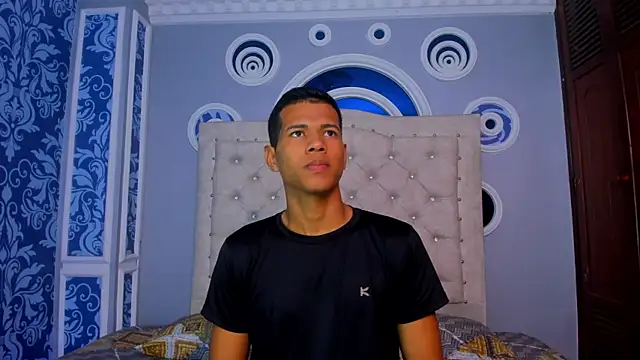 KingStark  online show from October 30, 11:22 am