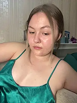 SunshineEmma online show from May 4, 12:50 am