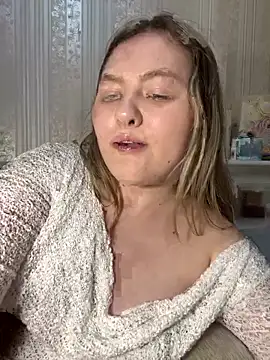 SunshineEmma online show from June 1, 7:37 pm