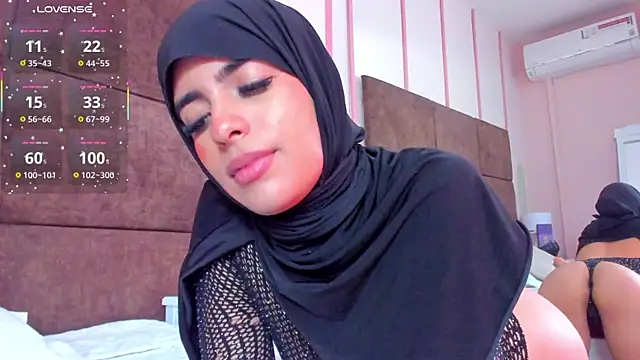 Snapshot of Jasmin_hamdan chatting on May 22, 4:34 pm Jasmin hamdan online show from May 22, 4:34 pm