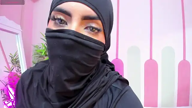 Snapshot of Jasmin_hamdan chatting on June 6, 5:17 pm Jasmin hamdan online show from June 6, 5:17 pm