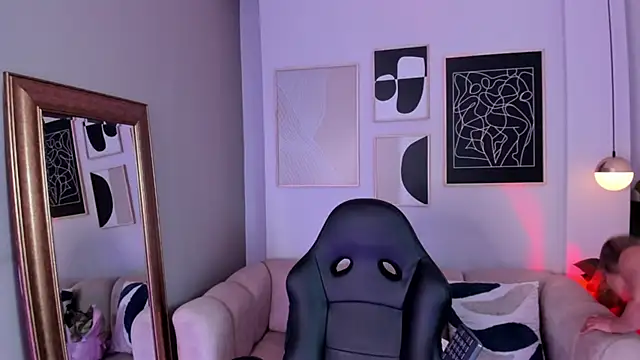 marie bass online show from March 8, 1:37 pm