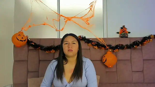 BellaRoux1 online show from October 3, 12:02 pm