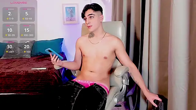 Thiago winteer online show from December 21, 4:41 am