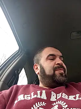 Snapshot of HairypapaK chatting on February 18, 8:10 am HairypapaK online show from February 18, 8:10 am