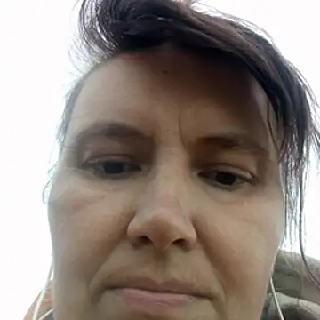 Snapshot of Romashka33011 chatting on May 12, 7:49 am Romashka33011 online show from May 12, 7:49 am
