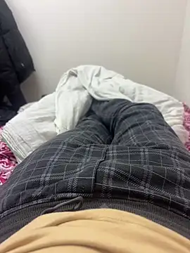 Snapshot of bigbulllaksh chatting on October 7, 1:08 pm bigbulllaksh online show from October 7, 1:08 pm