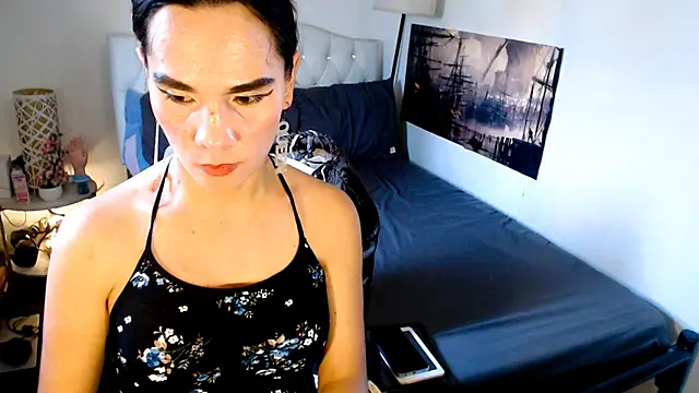 Snapshot of NinaDOM4CUM chatting on May 16, 1:13 am NinaDOM4CUM online show from May 16, 1:13 am