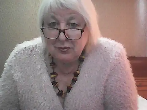 Alexia64231 online show from September 27, 5:56 am