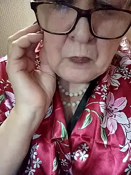 Alexia64231 online show from November 5, 3:17 am