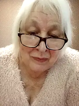 Alexia64231 online show from November 27, 12:18 pm