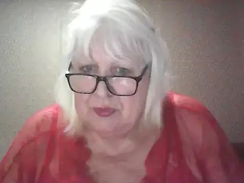 Alexia64231 online show from March 31, 2:50 pm