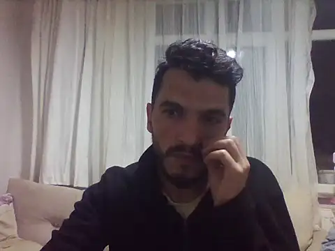 Snapshot of bisexsualman chatting on November 12, 9:03 pm bisexsualman online show from November 12, 9:03 pm