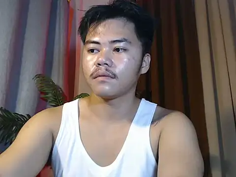 Snapshot of hot_emman chatting on June 11, 1:05 am hot emman online show from June 11, 1:05 am