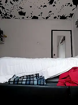 oxxy jean online show from June 16, 12:19 pm
