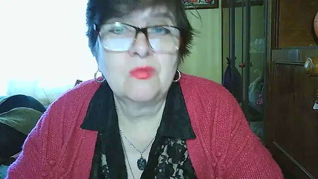 VeronicaGold511 online show from May 2, 7:13 am