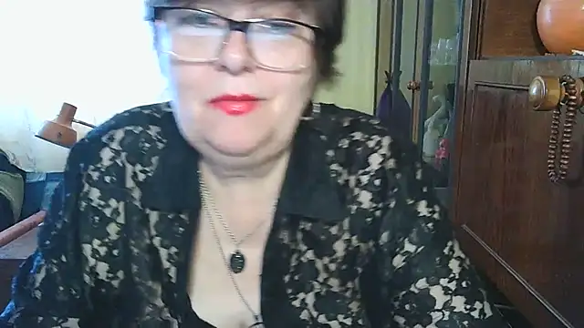 VeronicaGold511 online show from May 20, 7:14 am