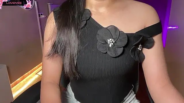 Snapshot of Ms_Seductive07 chatting on May 3, 10:21 am Ms Seductive07 online show from May 3, 10:21 am