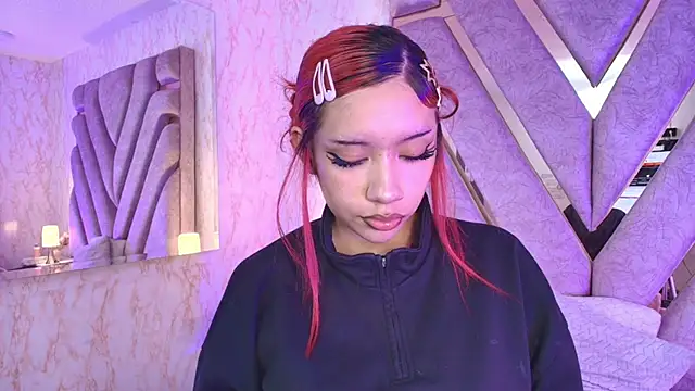 redd pandaa online show from November 18, 3:34 am