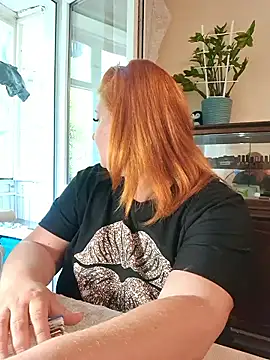 Snapshot of Miss_tits2025 chatting on June 16, 10:51 am Miss tits2025 online show from June 16, 10:51 am