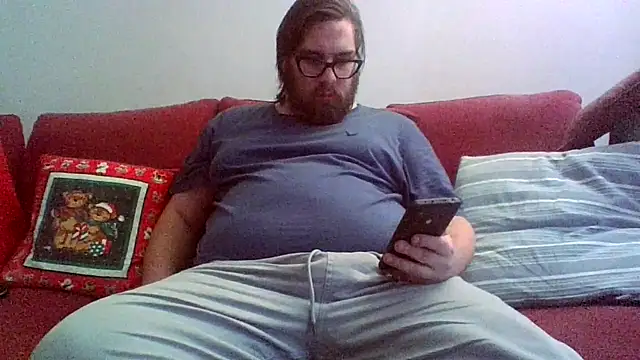 Snapshot of chubbyDavid1998 chatting on January 19, 10:41 am chubbyDavid1998 online show from January 19, 10:41 am