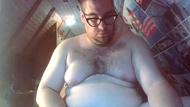 chubbyDavid1998 online show from June 4, 12:00 pm