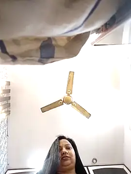 Cute-Janvi20 online show from November 13, 6:18 pm