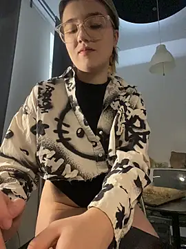 Cherry   Blossom online show from November 27, 9:22 am