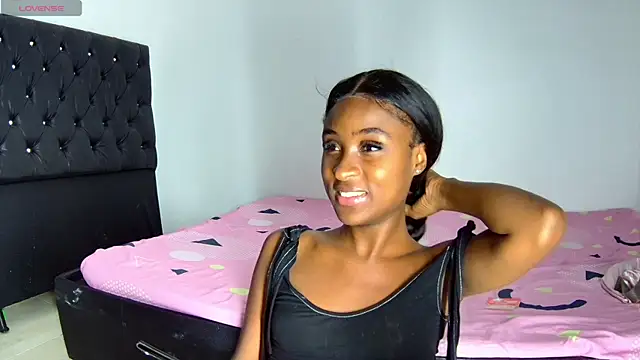 shantall ebony1 online show from November 23, 11:21 am