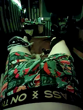 TeenBoySolo068 online show from April 13, 8:03 pm