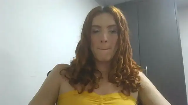 Snapshot of Emma_Lodge chatting on July 15, 2:55 pm Emma Lodge online show from July 15, 2:55 pm