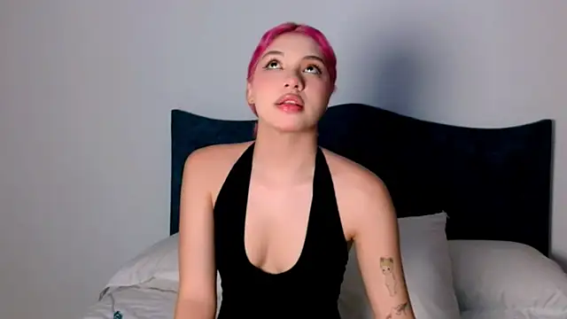 angelinhaaa online show from November 14, 12:31 am