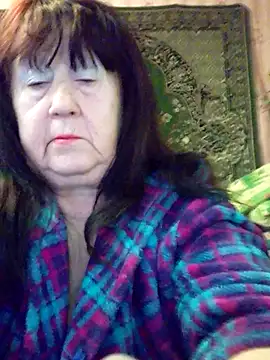 CrystalLime6411 online show from February 11, 5:34 am