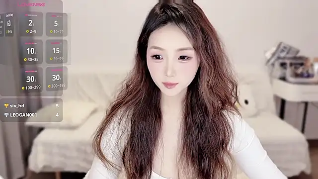 Snapshot of Joyce-bb chatting on October 11, 11:42 am Joyce-bb online show from October 11, 11:42 am