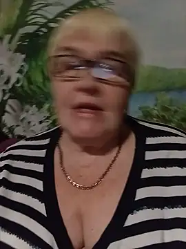 VioletSweet5566 online show from November 27, 3:36 pm