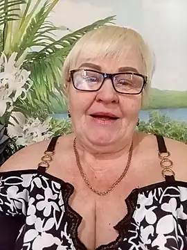 VioletSweet5566 online show from February 3, 8:30 am