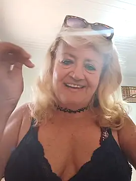 Belladama61 online show from April 28, 11:26 am