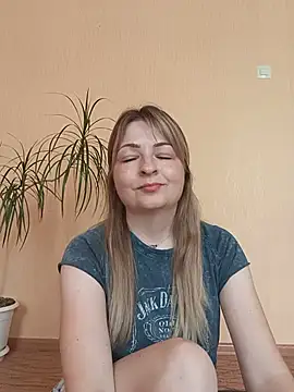 Snapshot of Kate2891 chatting on June 12, 1:43 pm Kate2891 online show from June 12, 1:43 pm