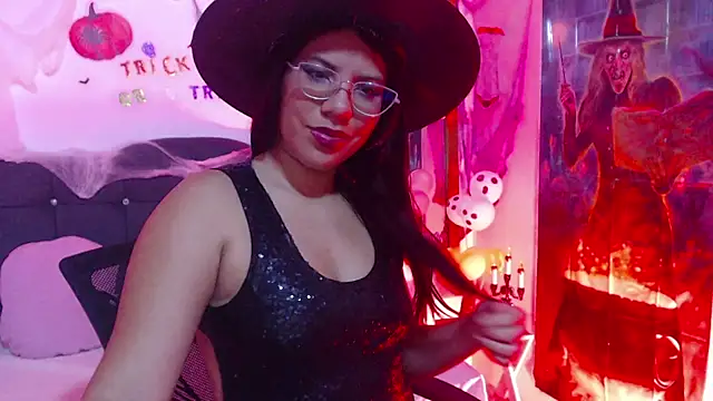 SamantaSweett  online show from October 23, 2:16 pm